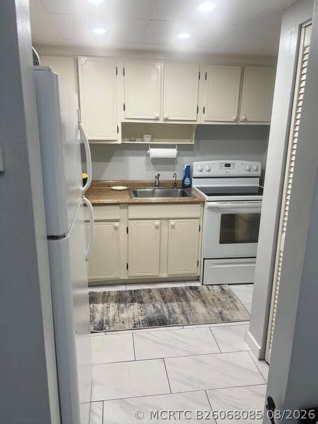 Foto del edificio - 1510 SE 15th St