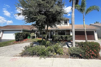 Building Photo - 4020 NW 116th Terrace