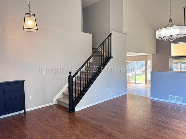 Foto del edificio - 10163 Foxridge Cir