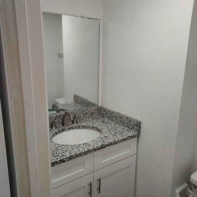 Foto del edificio - 2929 Kelly Ridge Ln