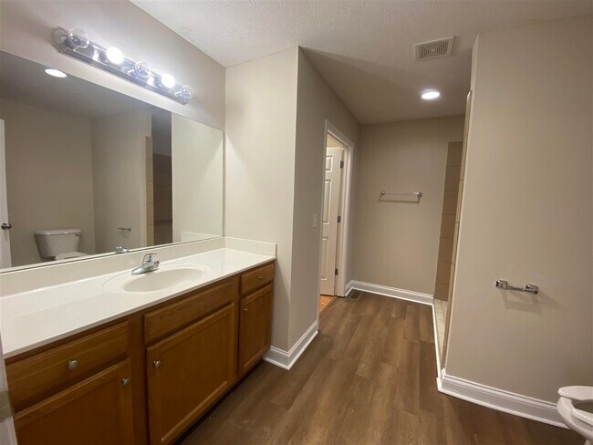 Foto del edificio - 1442 Calgary Way