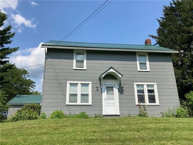 Building Photo - 2401 Harrison City Export Rd