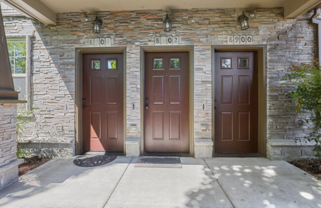 Foto del edificio - Awesome 2 Bed 1 Bath, Ground Floor, includ...