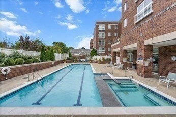 Foto principal - 950 Massachusetts Ave