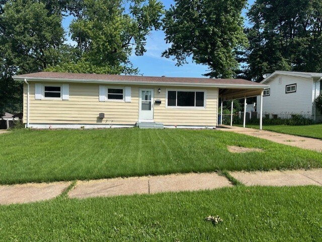 Primary Photo - 1065 Hadwin Dr
