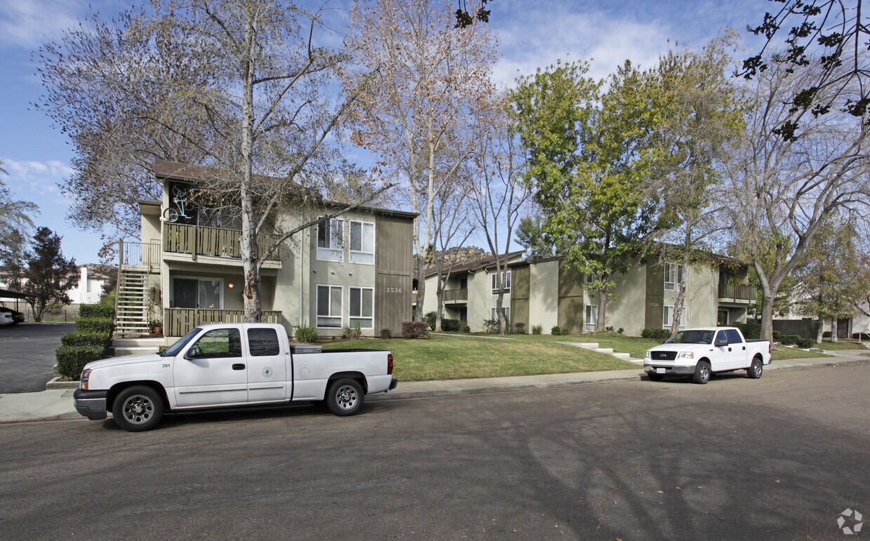 Foto del edificio - 2528-2550 White Oak Pl