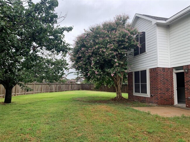 Building Photo - 21311 Cumberland Way