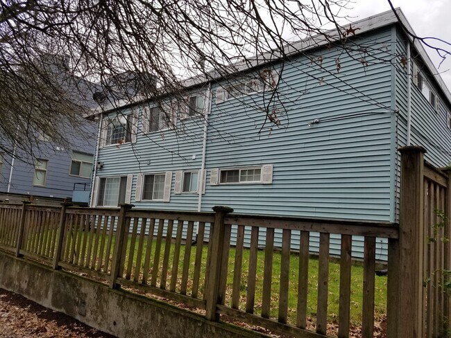 Foto del edificio - 115 26th Ave S