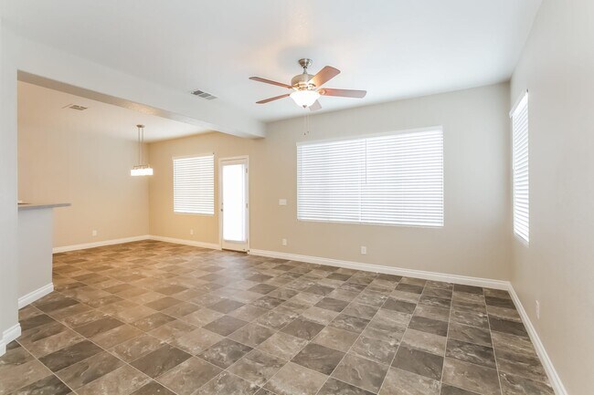 Building Photo - 2518 Value Ct