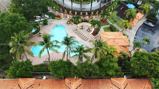 Foto del edificio - 4950 Tradewinds Ter