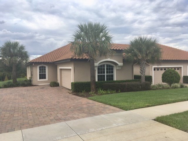 Foto principal - Great 3 bed/ 2 bath corner townhome
