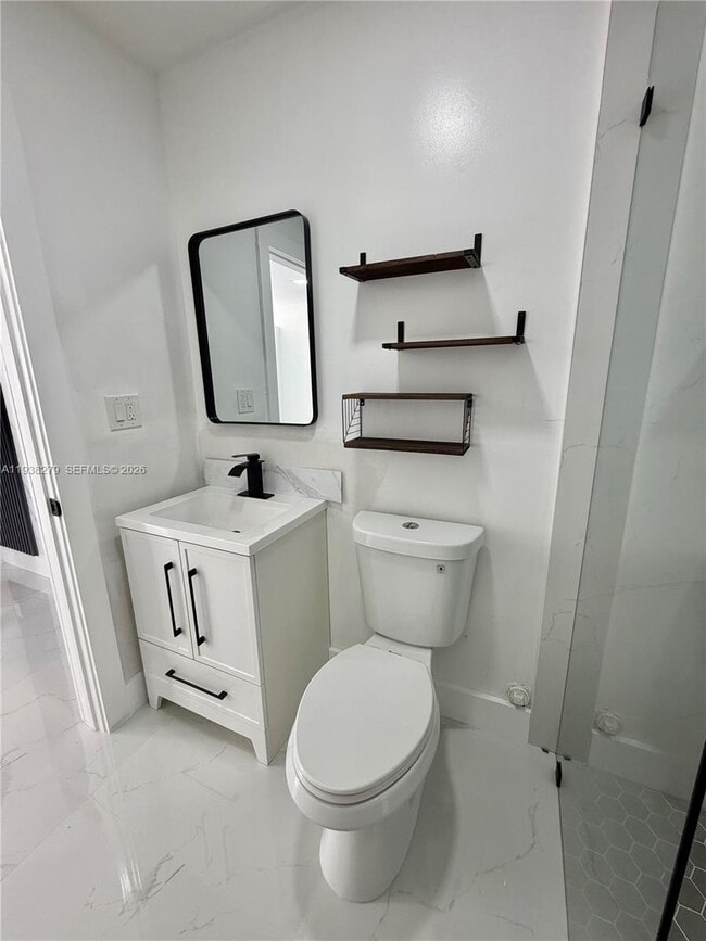 Building Photo - 5051 SW 128th Ct