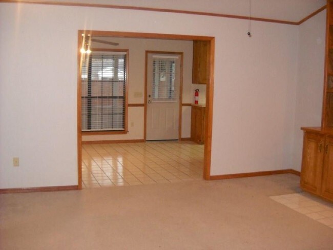 Foto del edificio - 3406 W Hemlock St