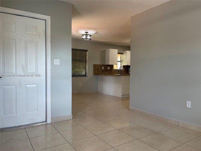 Foto del edificio - 16925 SW 94th Ct