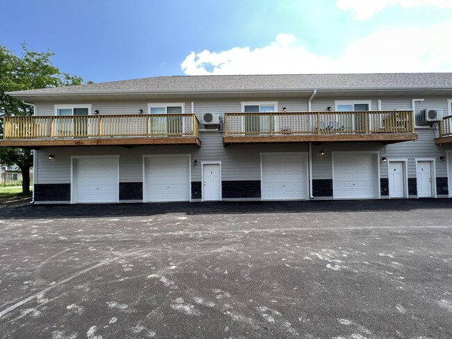 Building Photo - 1143 88th Ave
