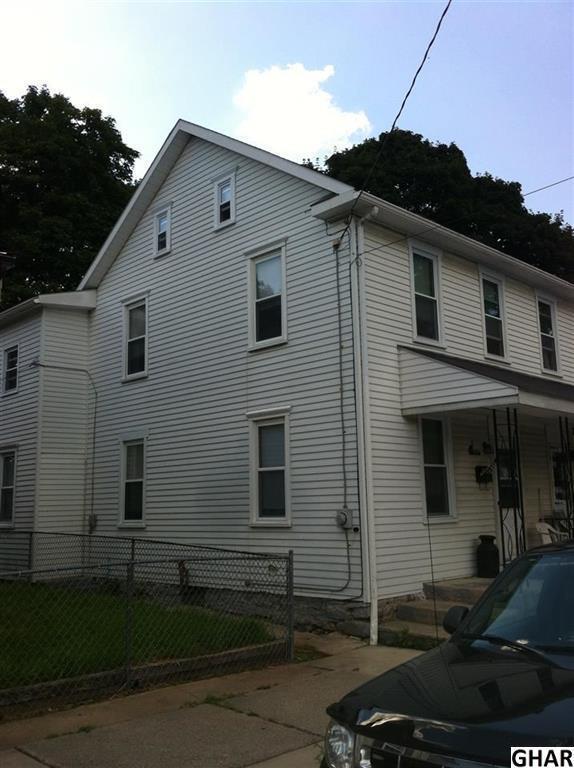 Building Photo - 203-205 Chestnut St