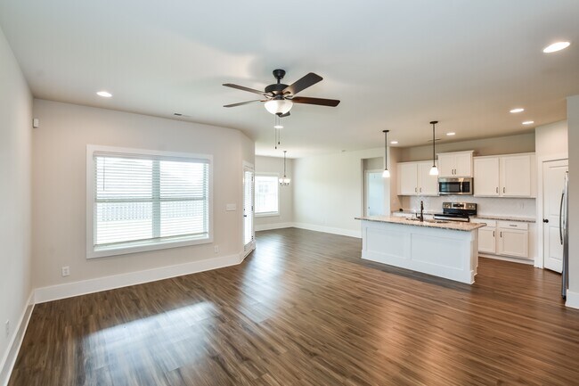 Foto del edificio - 189 Cherry Laurel Dr