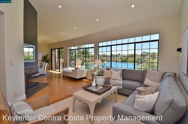 Foto del edificio - 3 br, 2 bath House - 30 Eagle Lake Place #32