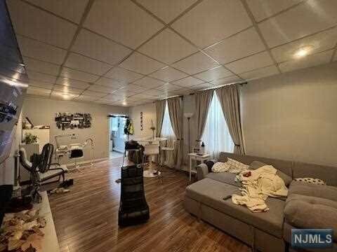 Building Photo - 239 Stuyvesant Ave