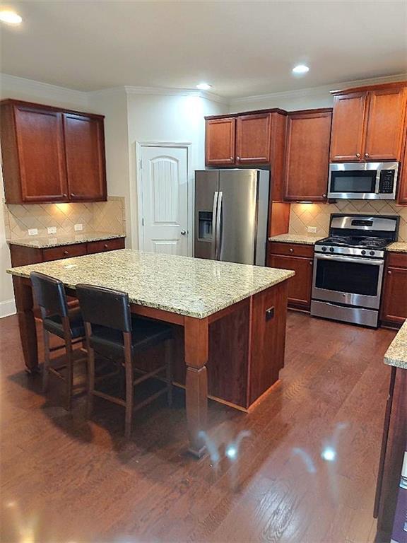 Foto del edificio - 6210 Pine Bluff Dr