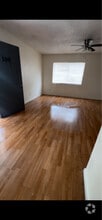 Building Photo - 1625 Espanola Ave