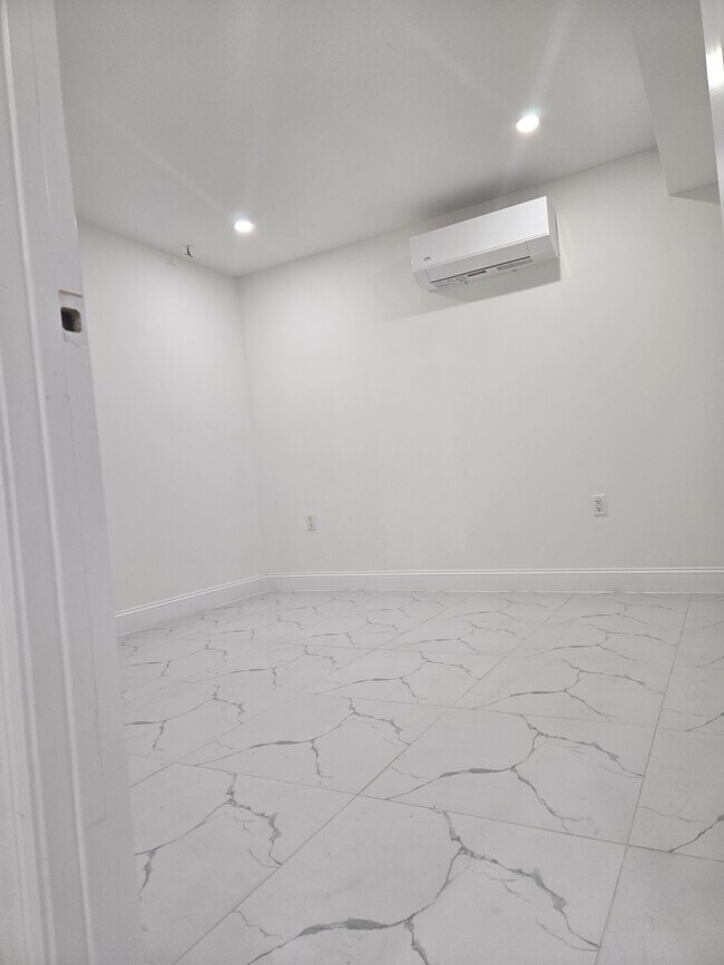 Foto del edificio - 13246 154th St