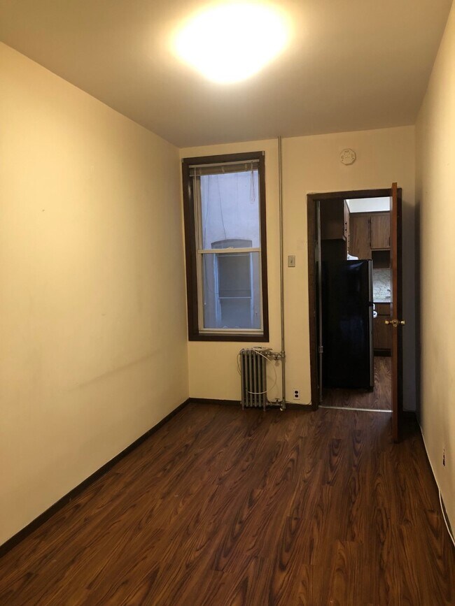 Foto del edificio - 455 Seneca Ave