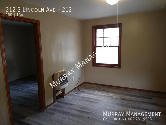 Building Photo - 212 S Lincoln Ave