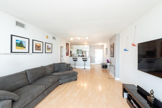 Building Photo - 325 S Biscayne Blvd