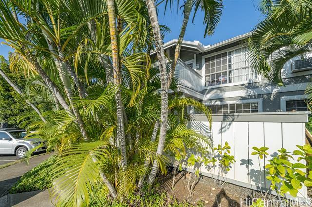 Building Photo - 239 Mananai Pl