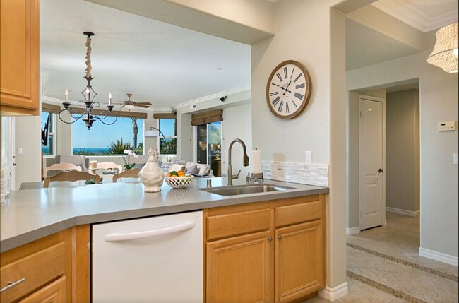 Building Photo - 805 Kalpati Cir