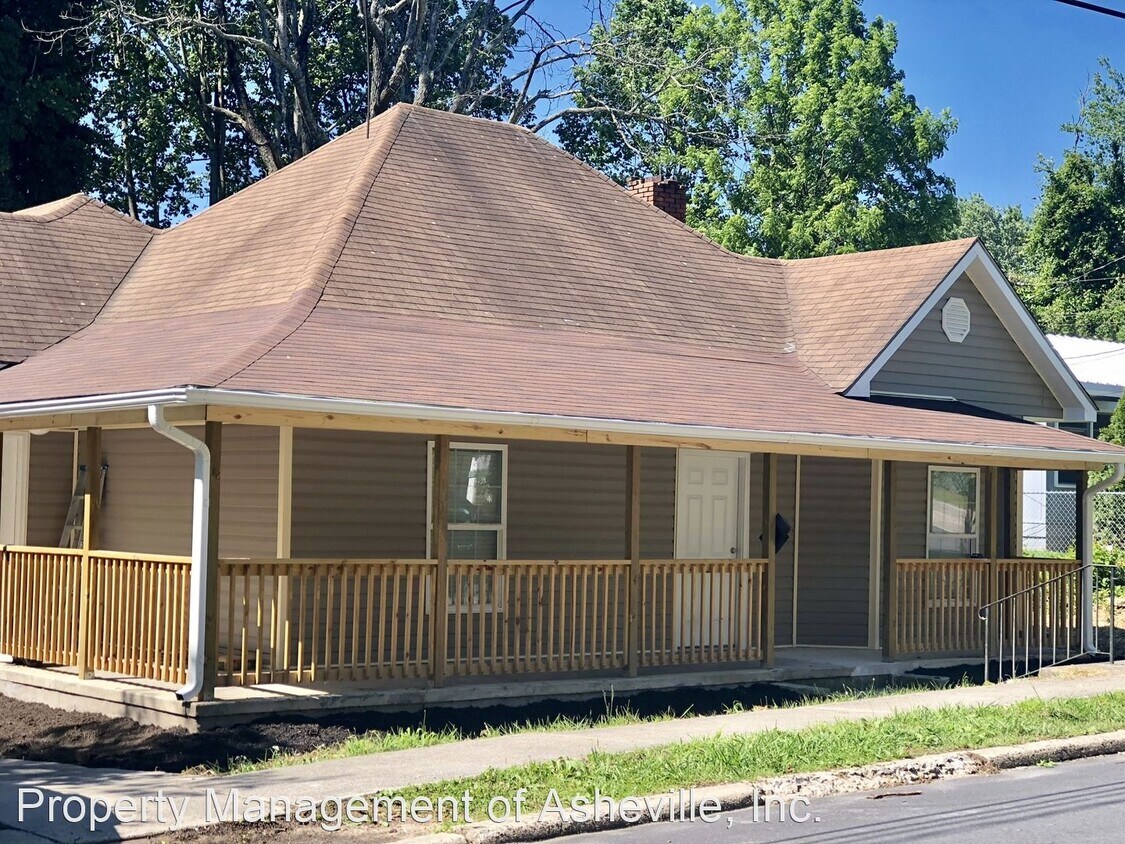 Primary Photo - 3 br, 2 bath House - 733 3rd Ave West