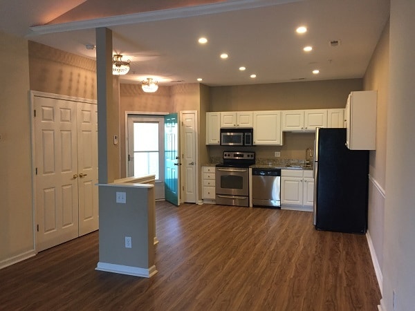 Building Photo - 9768 Leyland Dr