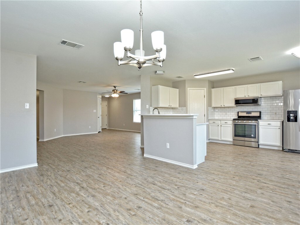 105 Outfitter Dr, Bastrop, TX 78602 House Rental in Bastrop, TX