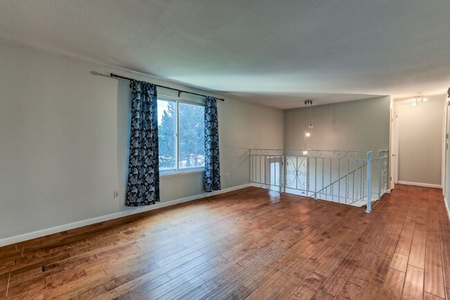 Building Photo - 2718 Worthington Ave