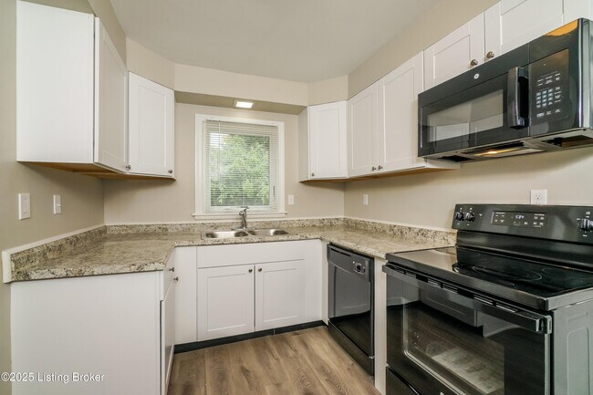 Foto del edificio - 4125 Berkshire Ave