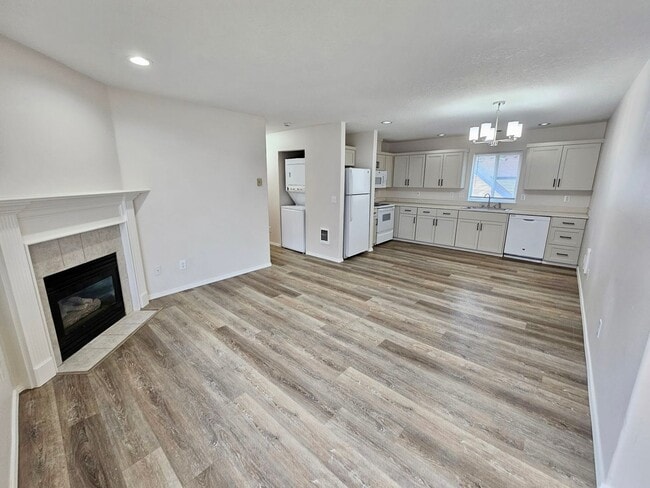 Foto del edificio - 14553 SE Lone Pine Dr