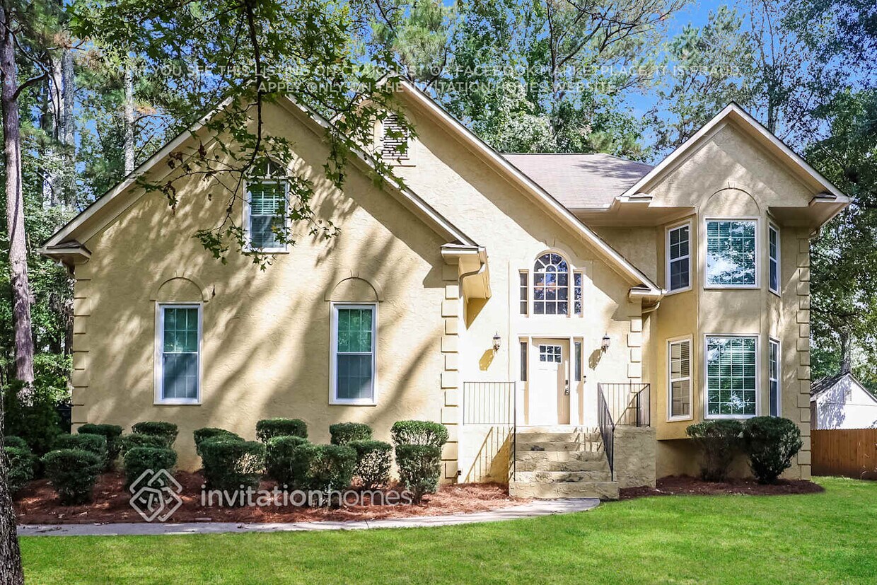 Foto principal - 5547 Hurstcliffe Dr NW