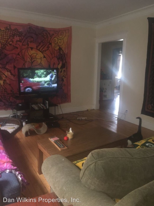 Foto del edificio - 1925 N Prospect Ave