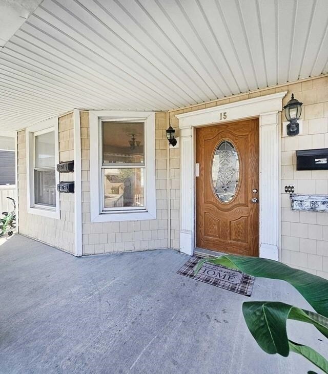 Foto del edificio - 15 Melrose Ave