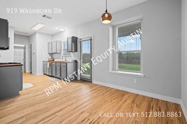 Foto del edificio - 919 Washburn Dr
