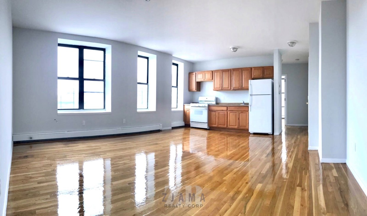 Primary Photo - 417 E 52nd St