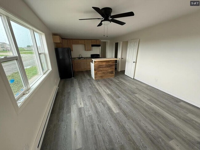 Foto del edificio - 1009 3rd St NW