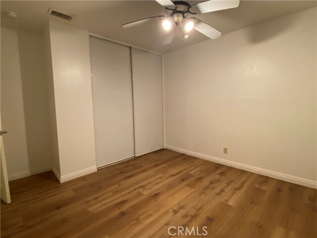 Foto del edificio - 130 W 3rd St