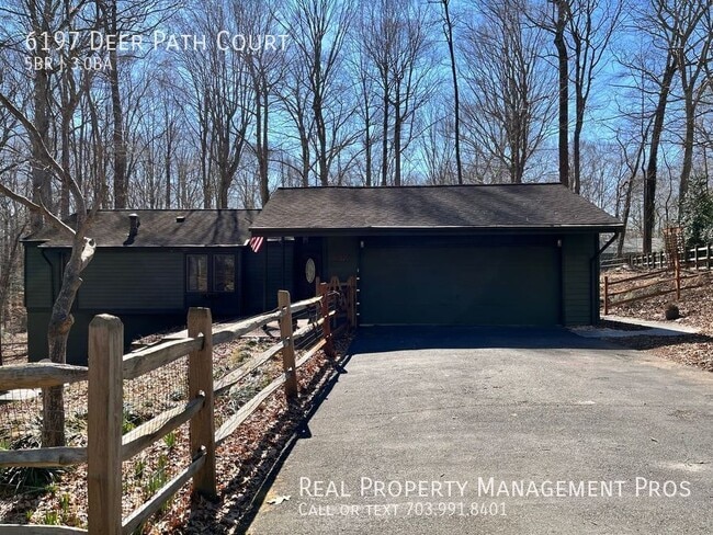 Photo - 6197 Deer Path Ct House