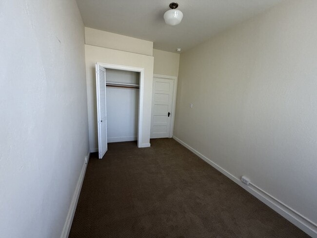 Building Photo - 1020a Minna St