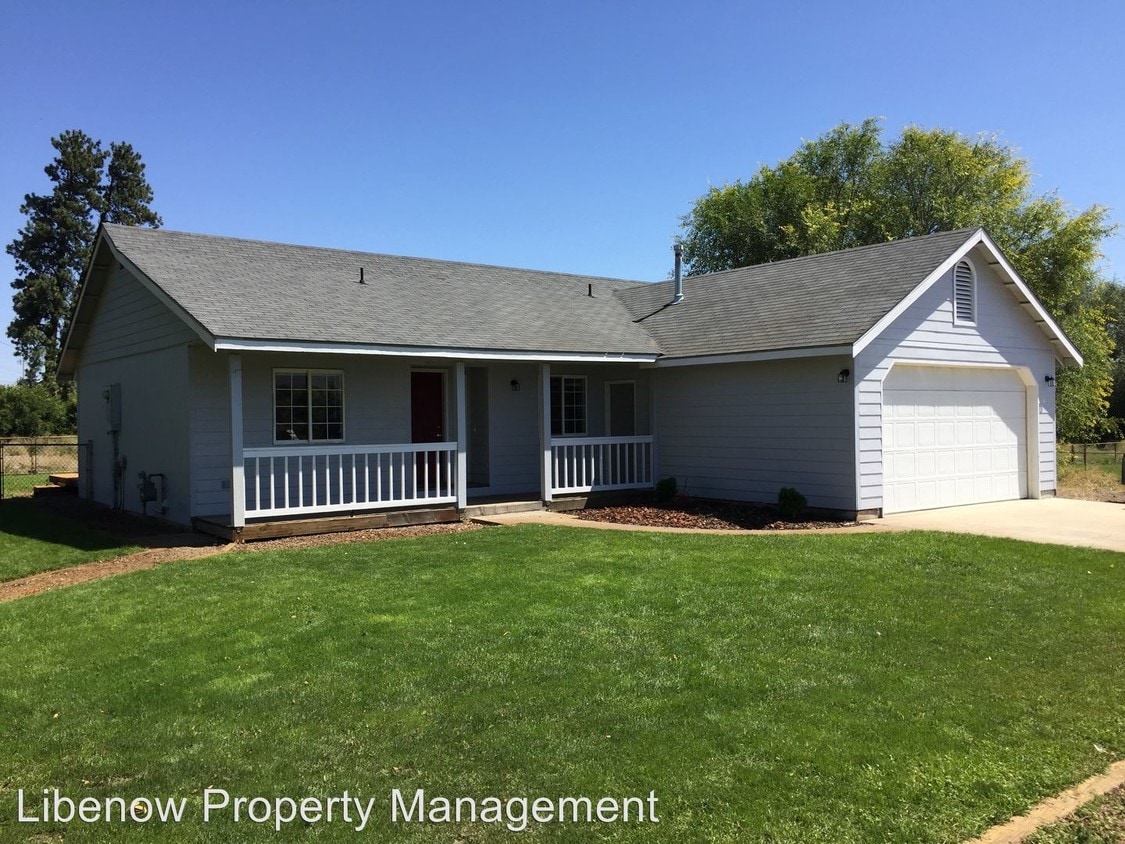 Primary Photo - 3 br, 2 bath House - 120 Tjossem Rd