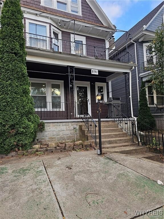 Building Photo - 891 Richmond Ave