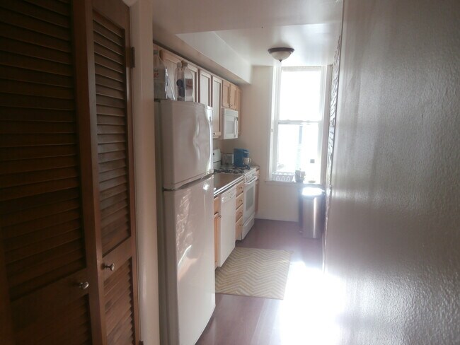 Foto del edificio - 1772 Willard St NW