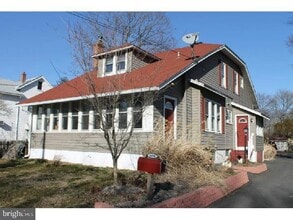 Building Photo - 1698 Pennington Rd